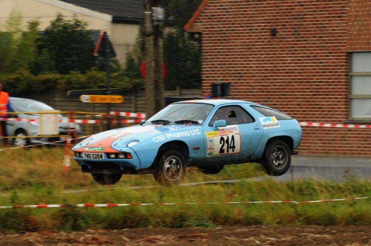 Tuthill Porsche 928 rally car makes its debut